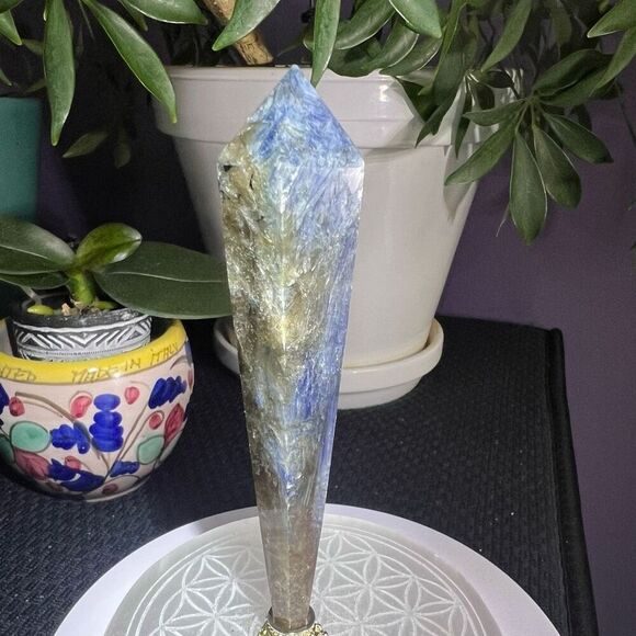 Kyanite Crystal Meditation Wand‎ Scepter - Picture 9 of 14